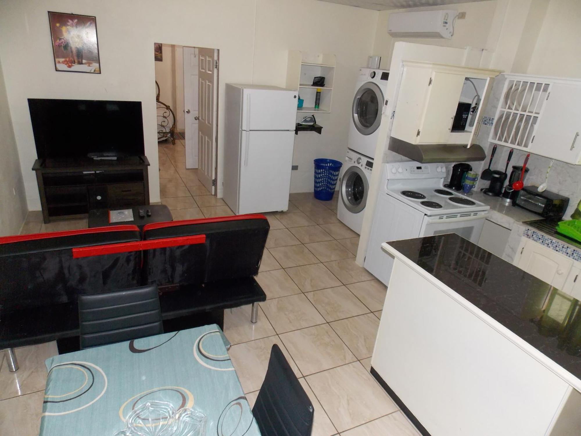 Stewart Apt- Trincity, Airport, Washer, Dryer, Office, Cable , Wifi Bagian luar foto