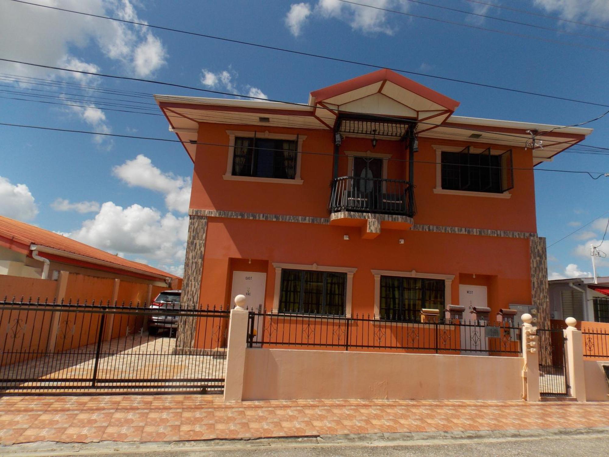 Stewart Apt- Trincity, Airport, Washer, Dryer, Office, Cable , Wifi Bagian luar foto