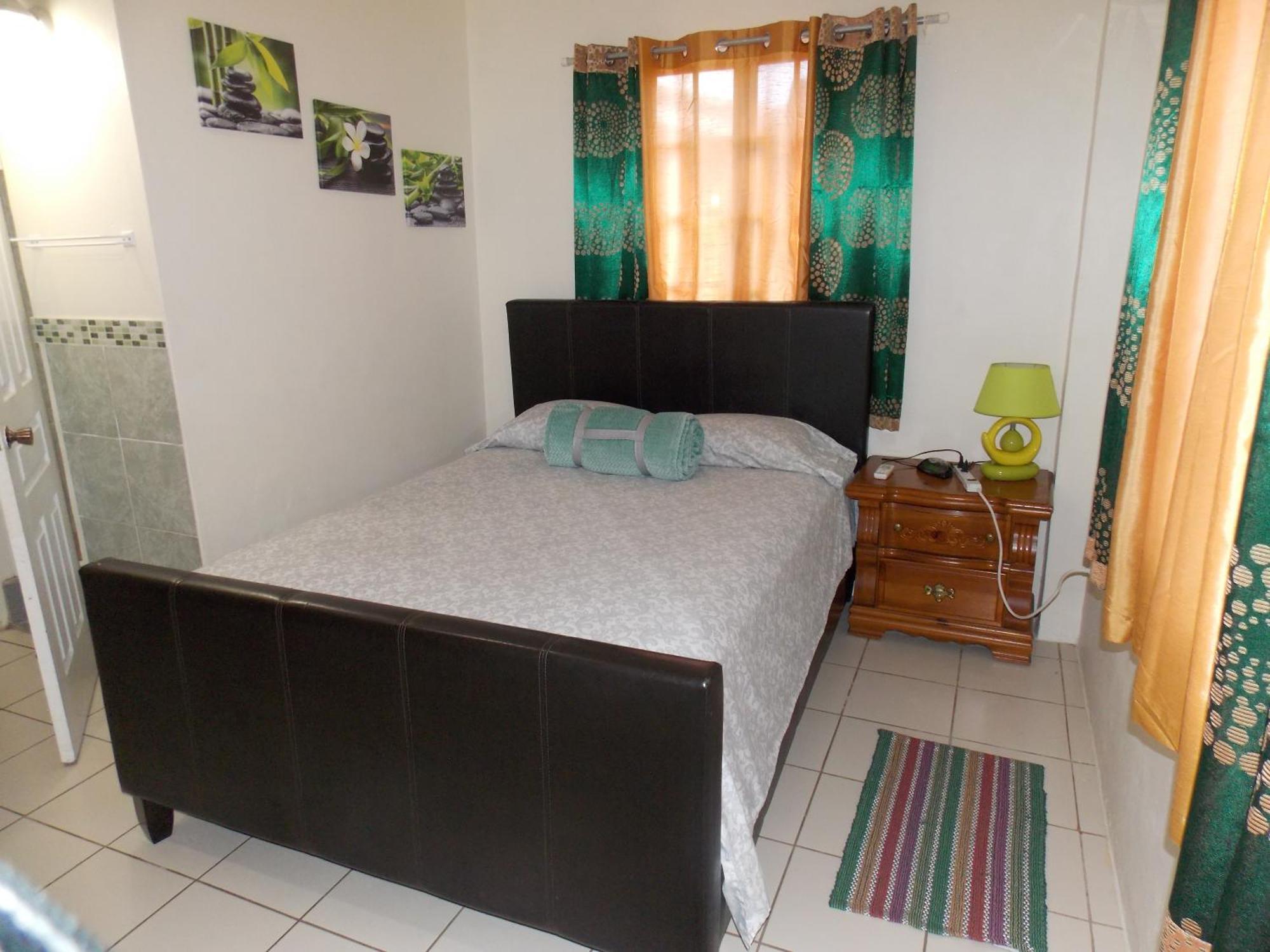 Stewart Apt- Trincity, Airport, Washer, Dryer, Office, Cable , Wifi Bagian luar foto